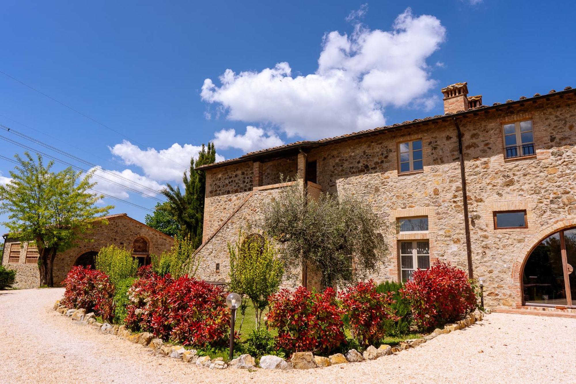 Villa Le Beringhe - Wine Pool & Relax Коле Вал д'Елза Екстериор снимка