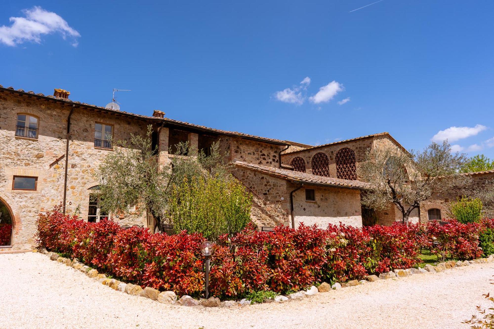 Villa Le Beringhe - Wine Pool & Relax Коле Вал д'Елза Екстериор снимка