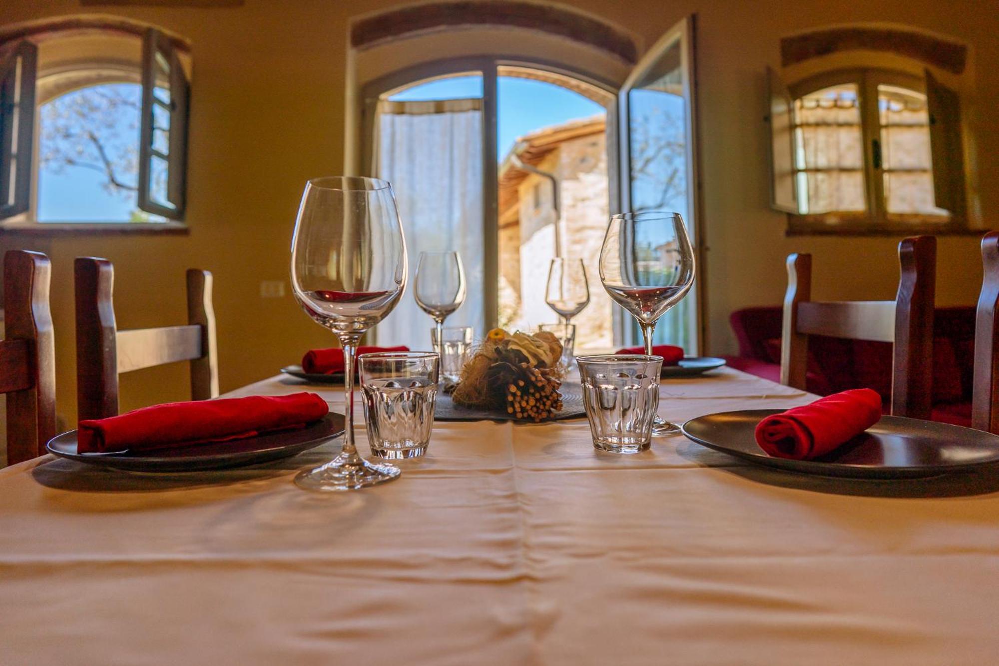 Villa Le Beringhe - Wine Pool & Relax Коле Вал д'Елза Екстериор снимка