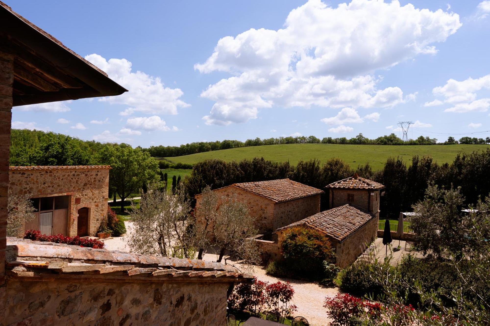 Villa Le Beringhe - Wine Pool & Relax Коле Вал д'Елза Екстериор снимка