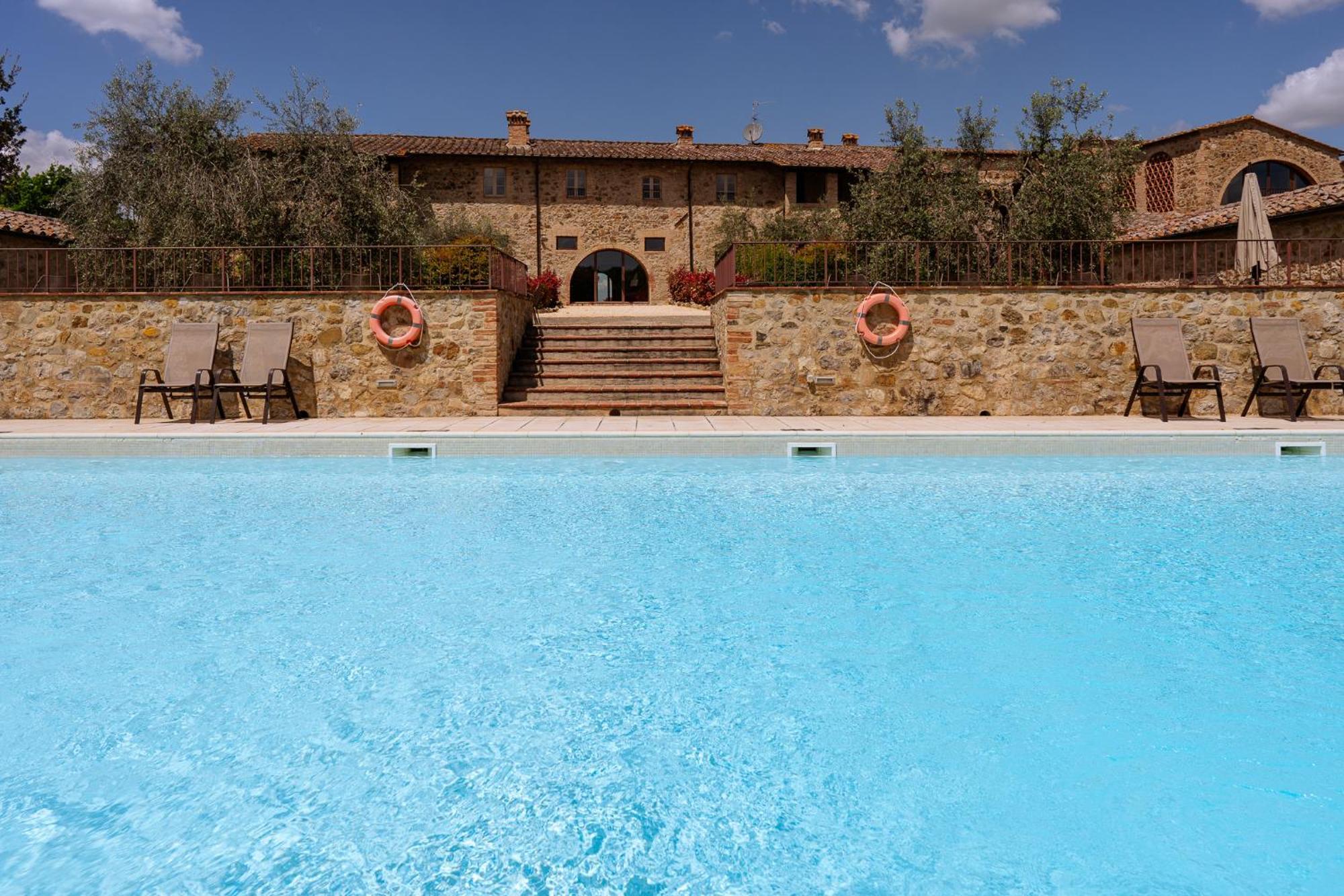 Villa Le Beringhe - Wine Pool & Relax Коле Вал д'Елза Екстериор снимка